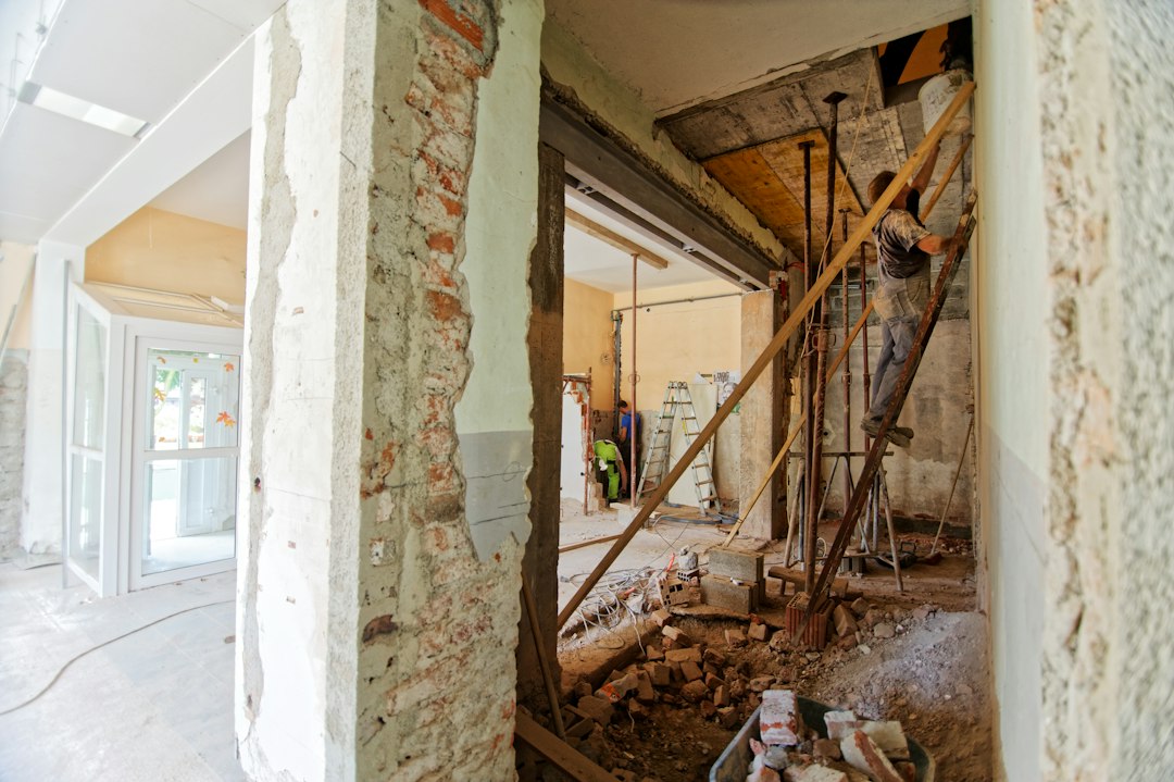 Renovation Dust Control: What Homeowners Should Ask Before Work Starts